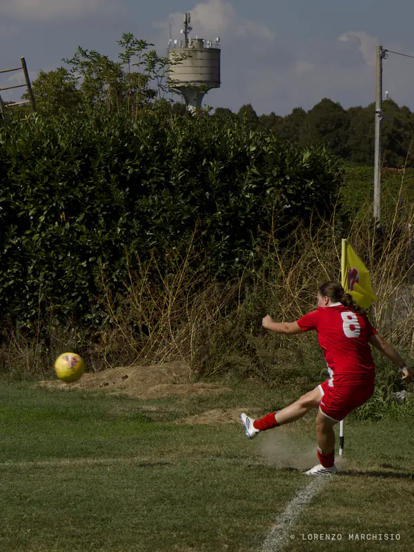 Photograph 125, sport football