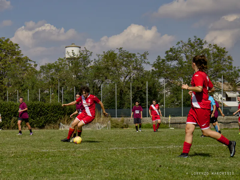 Photograph 132, sport football
